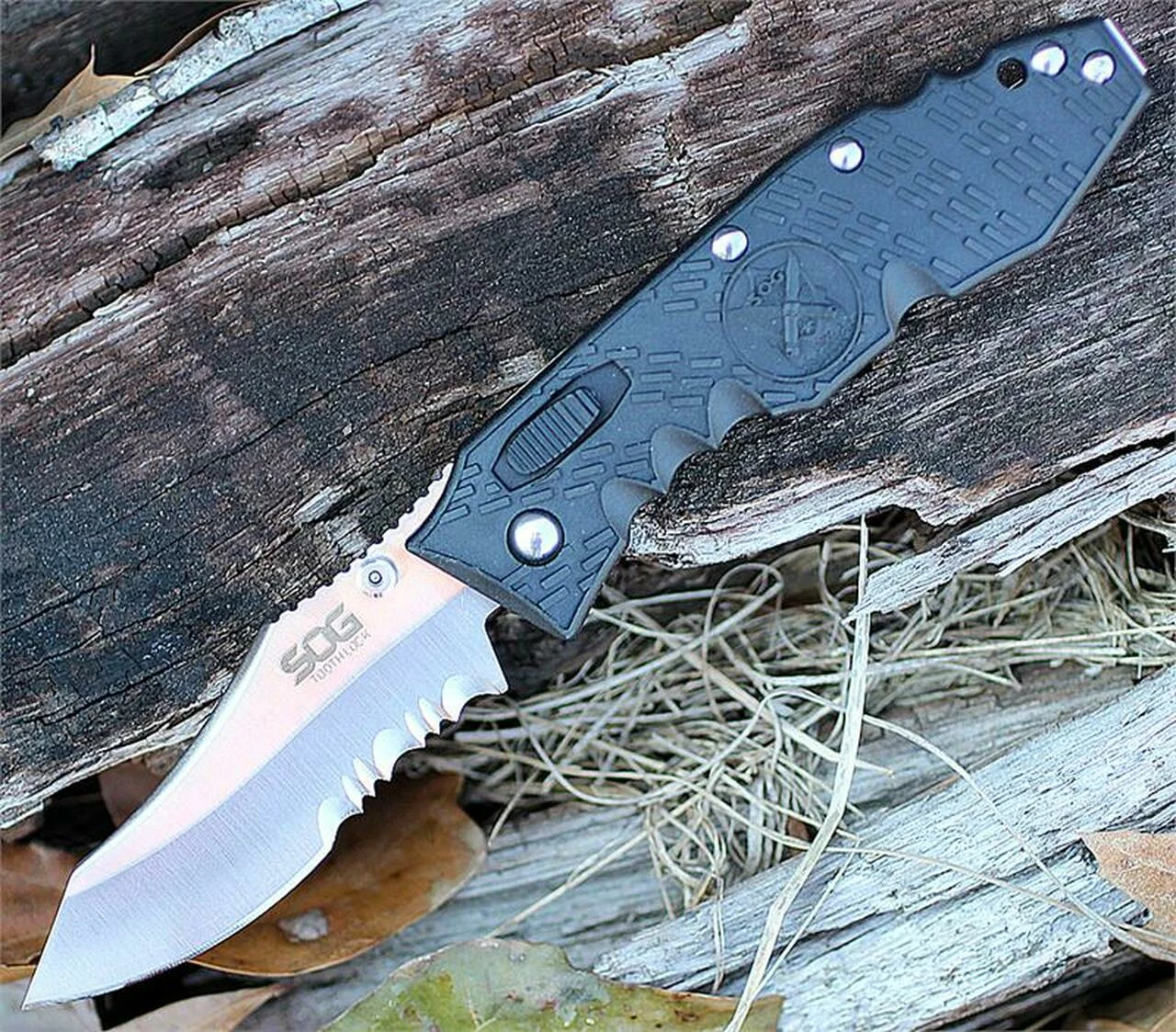 Promo ❤️ SOG Toothlock Folding Knife, 3 in. San Mai VG-10 Satin Combo Blade Zytel Handle 🧨 1 Promo ❤️ SOG Toothlock Folding Knife, 3 in. San Mai VG-10 Satin Combo Blade Zytel Handle 🧨