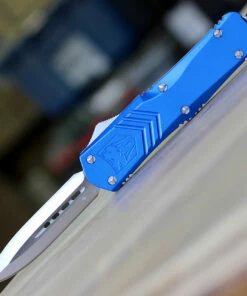 Flash Sale 🧨 CobraTec Knives LBLUFS-XLDAGNS Large FS-X Blue , 3.50" D2 Steel Dagger, Anodized Aviation Aluminum Handle ⭐