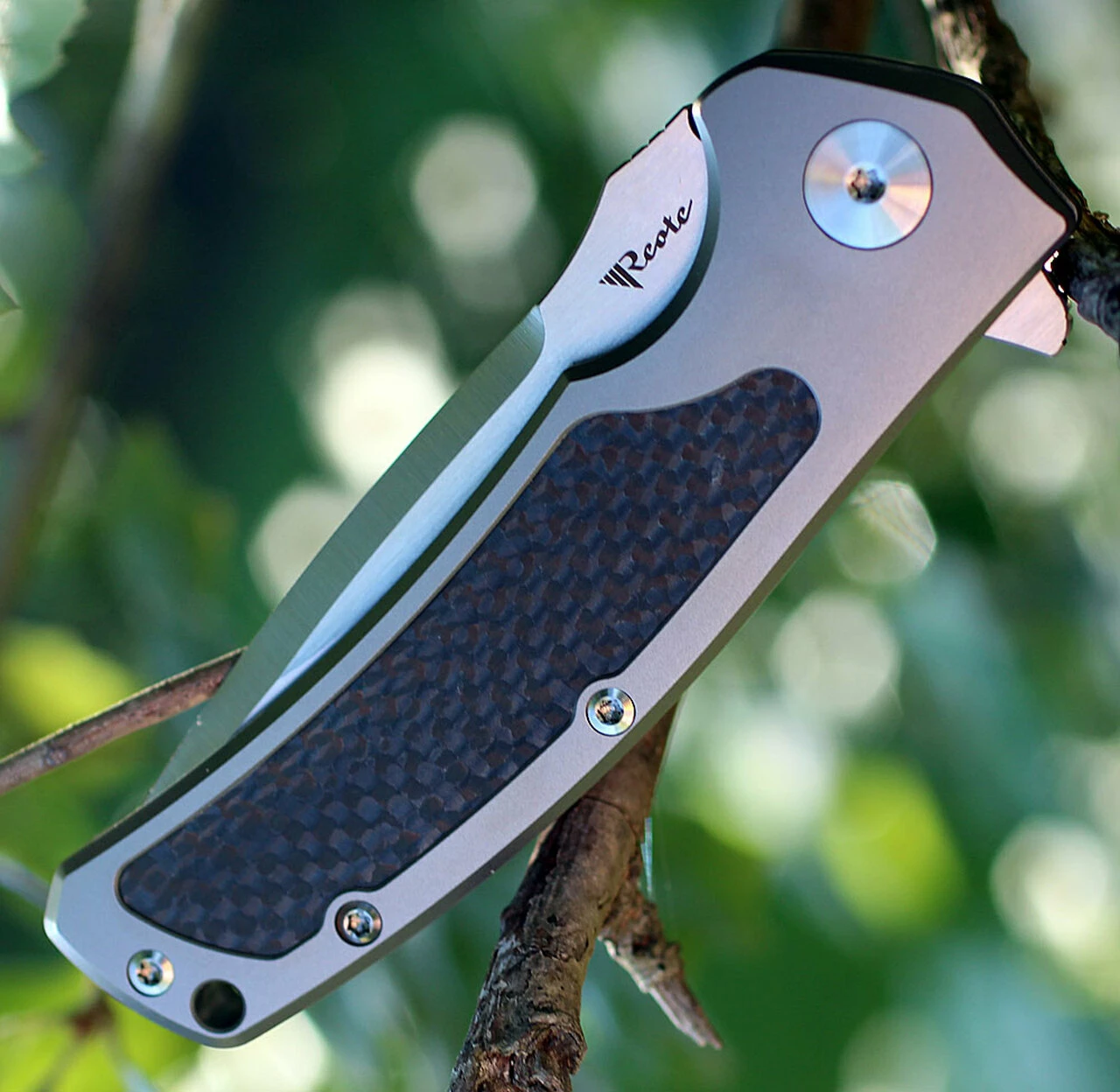 Best deal ⭐ Reate Knives 01 Mini Horizon Framelock Bead Blast Titanium w/Carbon Fiber Inlay, 3.5 in M390 Plain Blade ✨ 4 Best deal ⭐ Reate Knives 01 Mini Horizon Framelock Bead Blast Titanium w/Carbon Fiber Inlay, 3.5 in M390 Plain Blade ✨ - Image 4