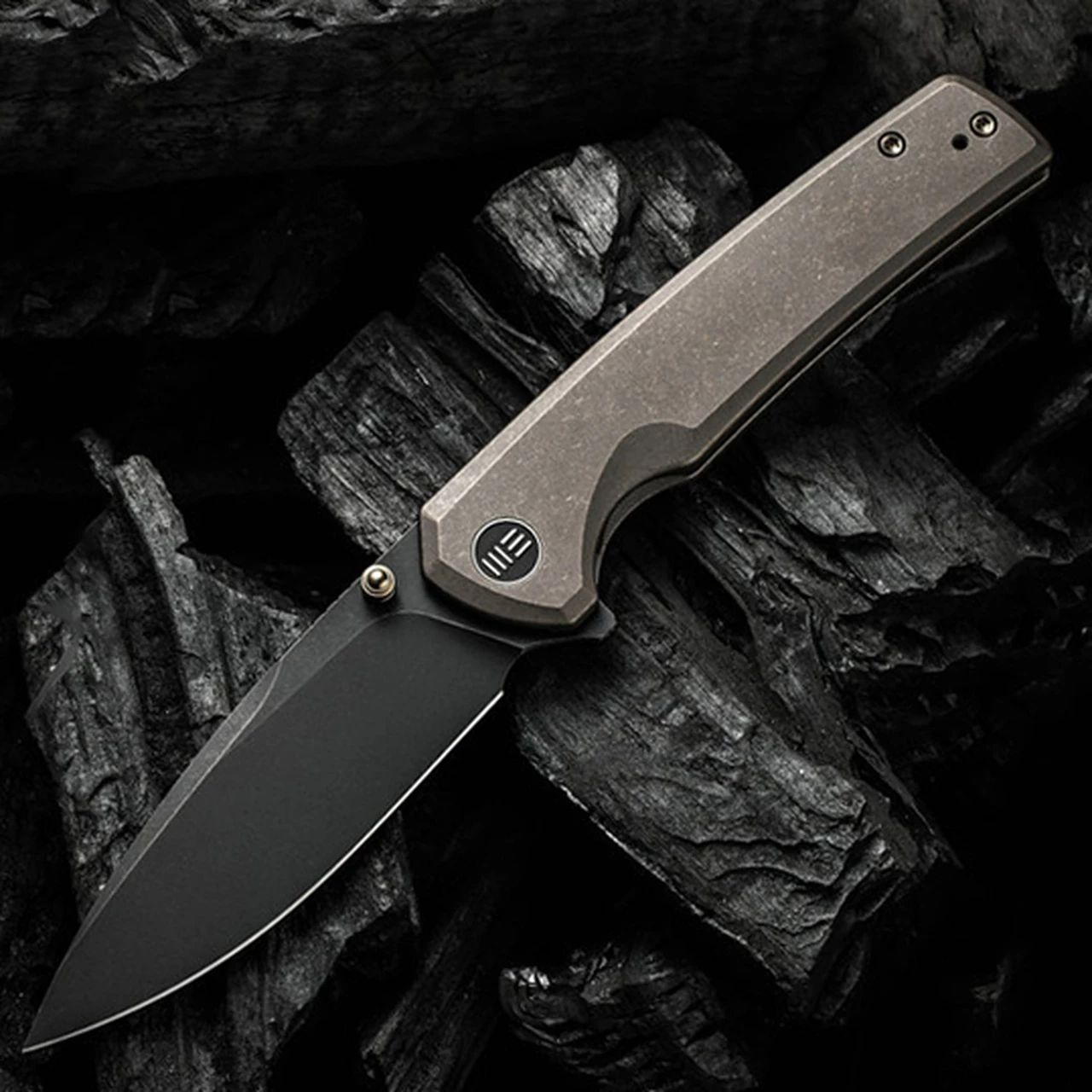 Budget ✨ We Knife Co. WE Knife Subjugator - Bronze Ti (3.5" CPM 20CV Blk SW) WE21014C-4 ⭐ 1 Budget ✨ We Knife Co. WE Knife Subjugator - Bronze Ti (3.5" CPM 20CV Blk SW) WE21014C-4 ⭐