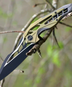 Brand new 😍 We Knife Co. WE Knife 906A Arrakis, 3.45" M390 Black/Satin Plain Wharncliffe Blade, Gold/Grey Titanium Handle 😍